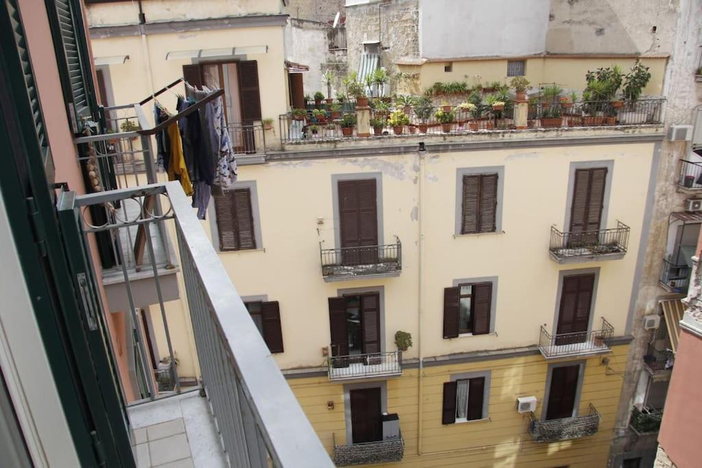 Napolistayin Flat In Appartement *